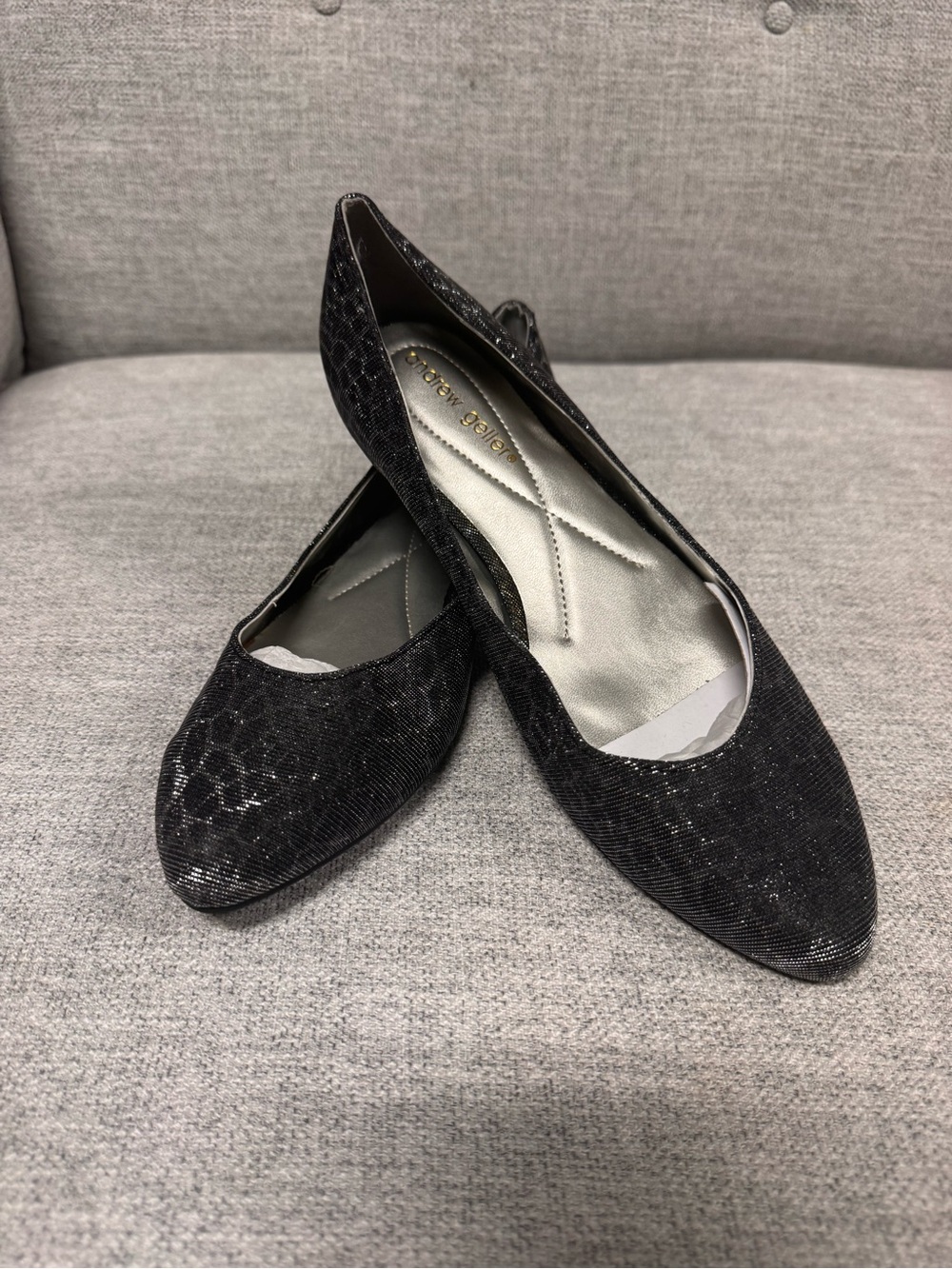 Andrew Geller Black Sparkle Pointed-Toe Ballet Flats